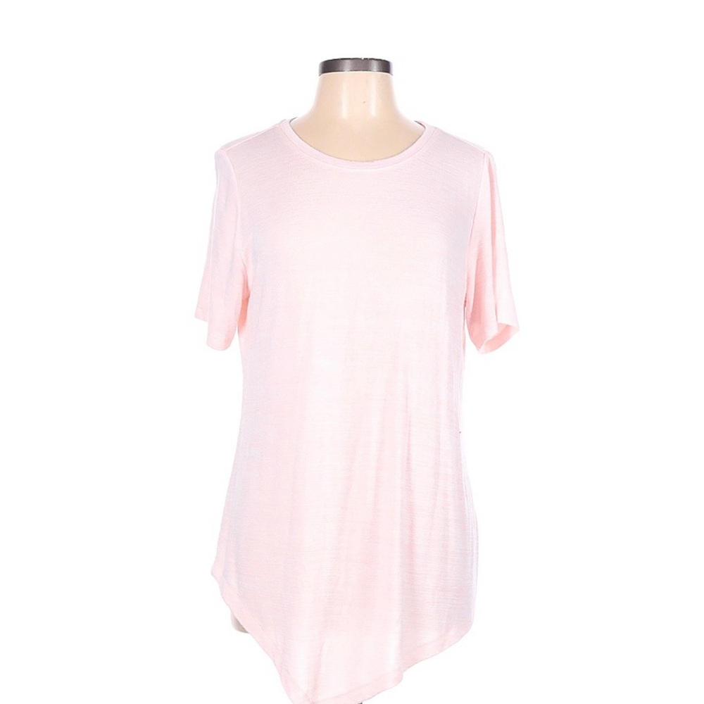 Chelsea and Theodore pink short sleeve top